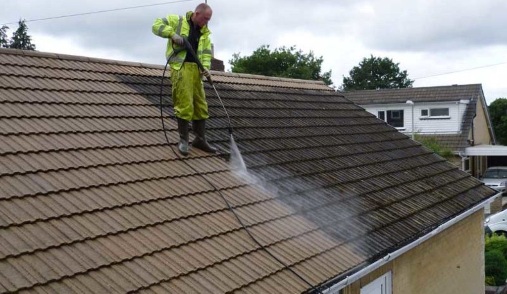 Importance Services of Roof Cleaning