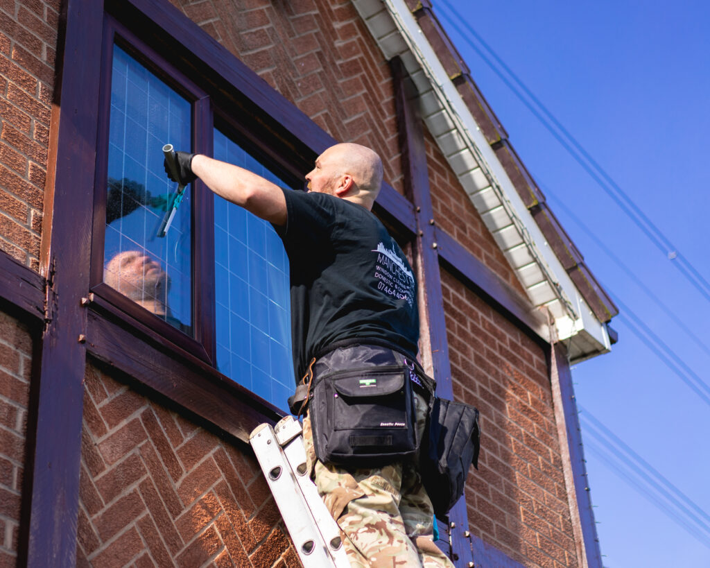 render cleaning liverpool
